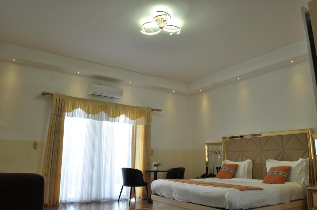 Hotel Sky Blue Mada Alasora 外观 照片